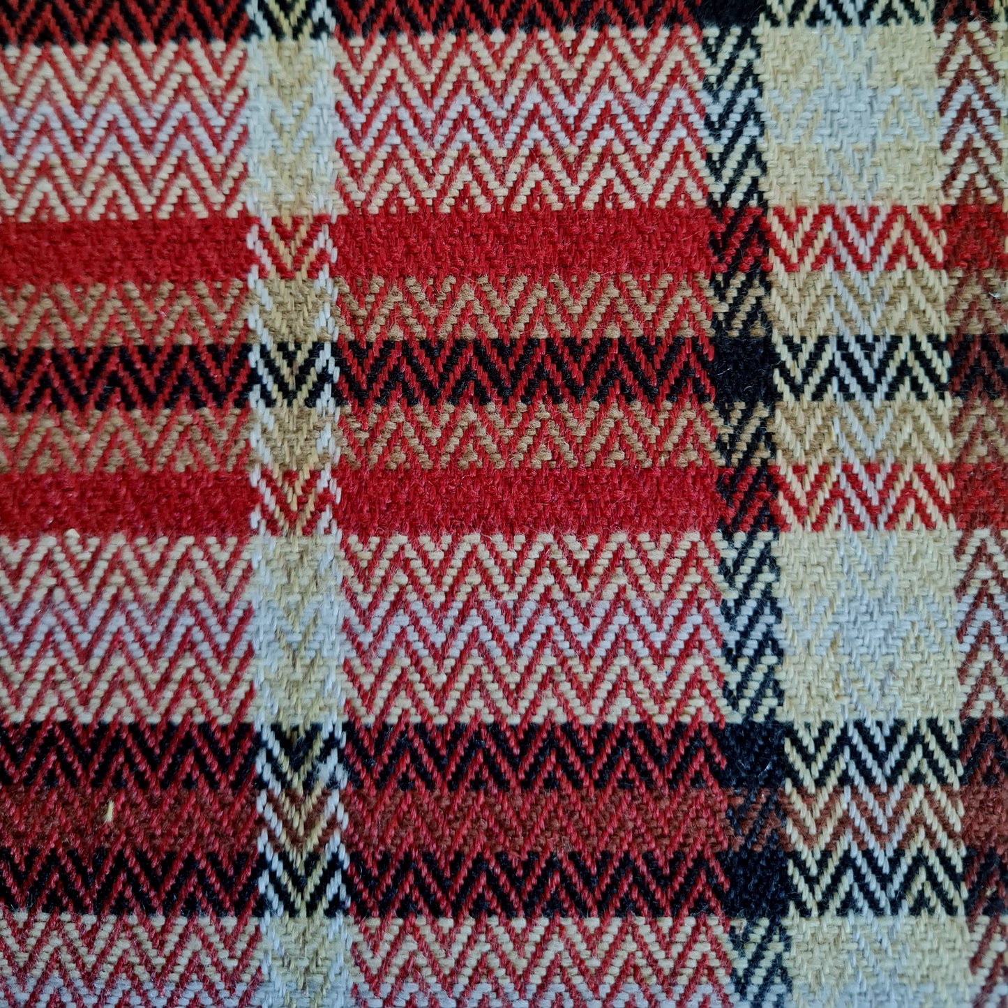 Cairngorm Herringbone Wine