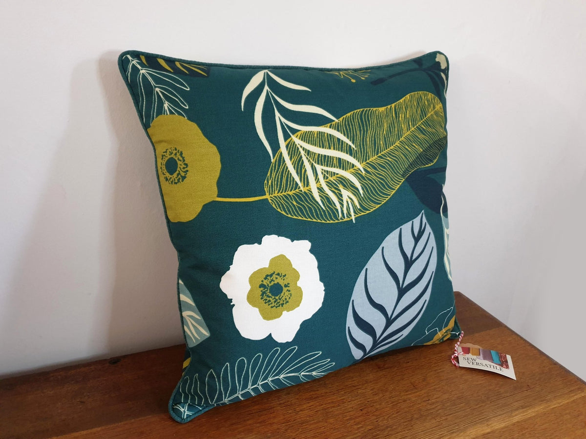 Levande Leaf Pattern Cotton Scatter Cushion Cover