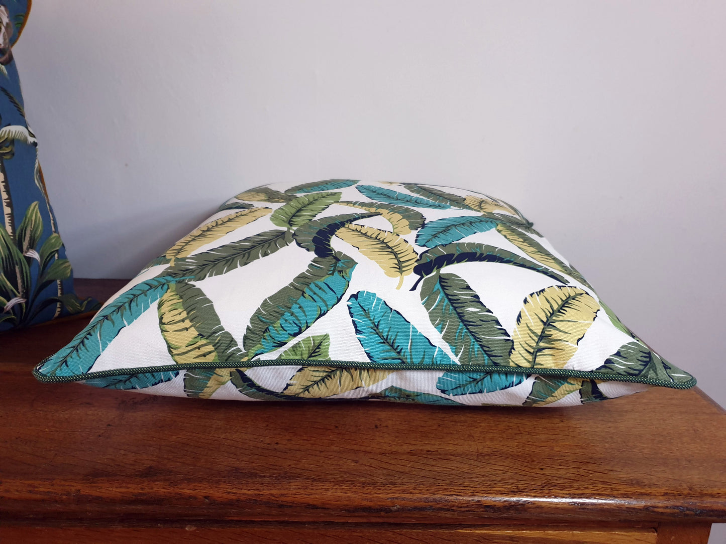 Green Leaves Scatter Cushion